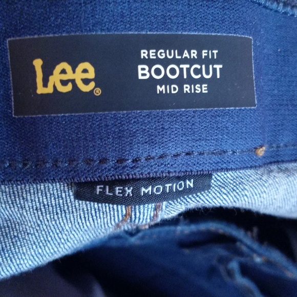 Lee Women's Regular Fit Flex Motion Indigo BootCut Mid Rise Jeans Size 16 Medium - Picture 10 of 14
